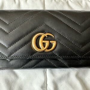 Gucci Black Quilted Leather Wallet with Gold Logo